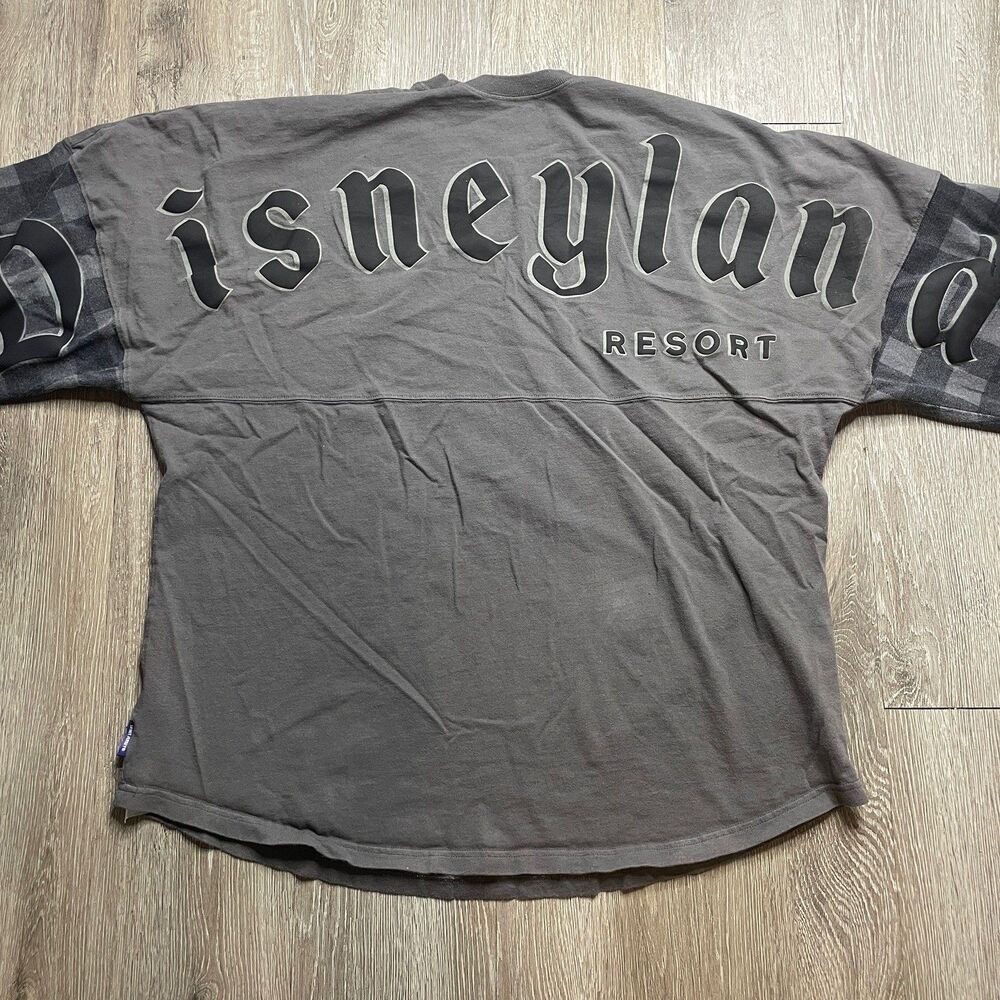 Disneyland Resort Men Shirt XXL Gray Check Spirit Jersey Mickey Mouse Logo